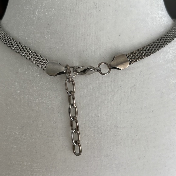 Club Monaco Crystal necklace - Picture 4 of 7